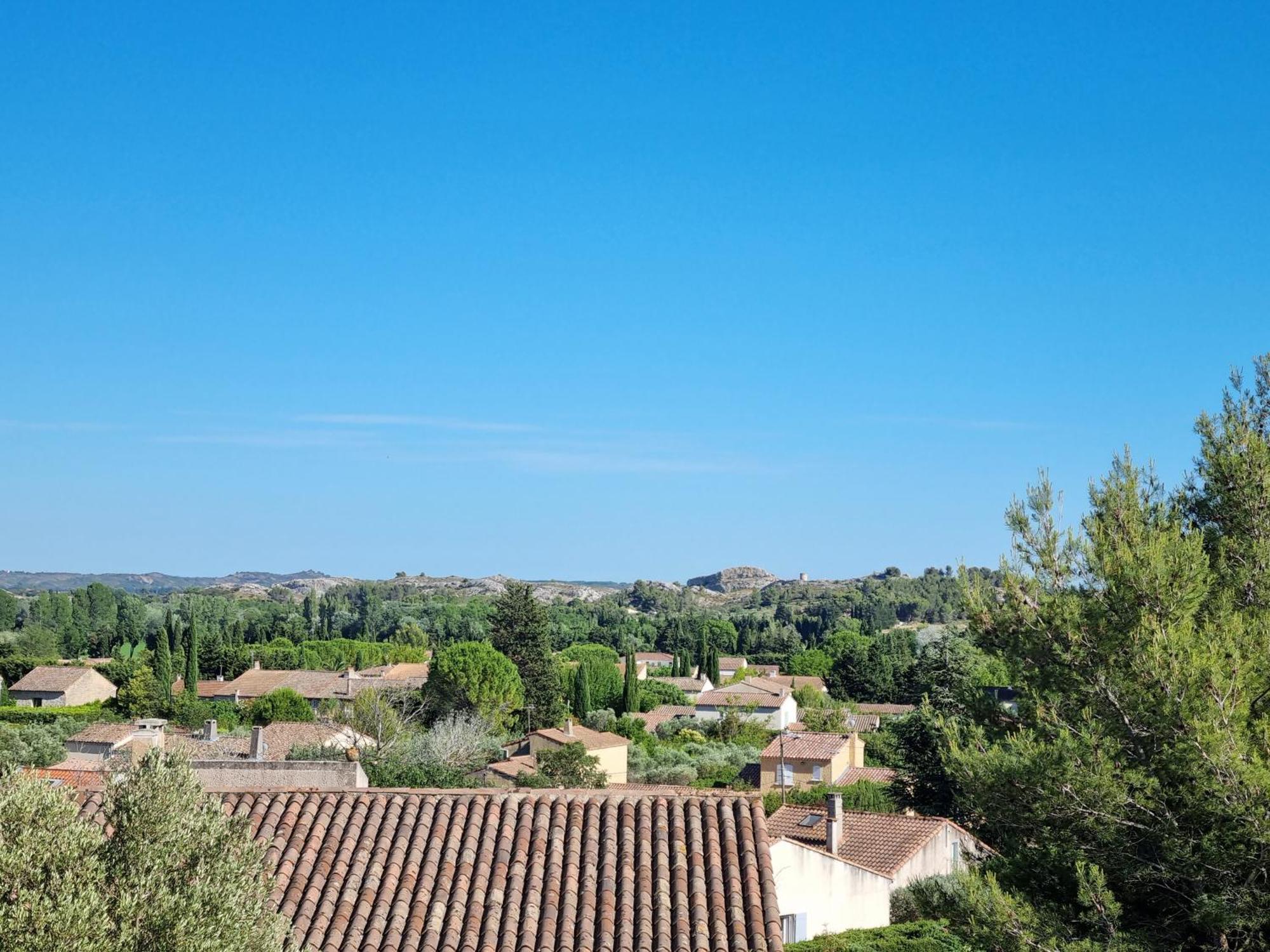 Les Garrigues De La Vallee Des Baux Paradou Eksteriør bilde