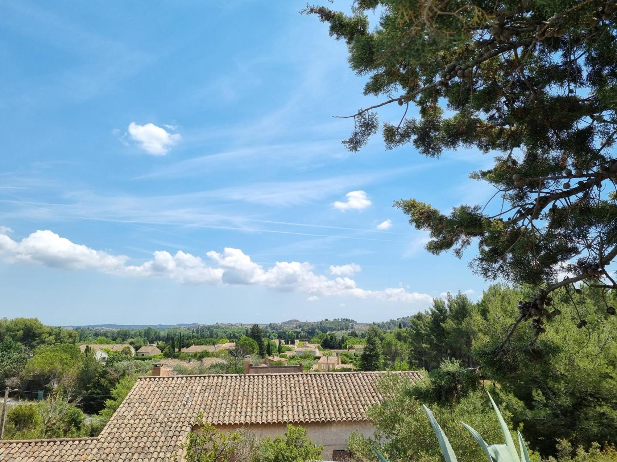 Les Garrigues De La Vallee Des Baux Paradou Eksteriør bilde