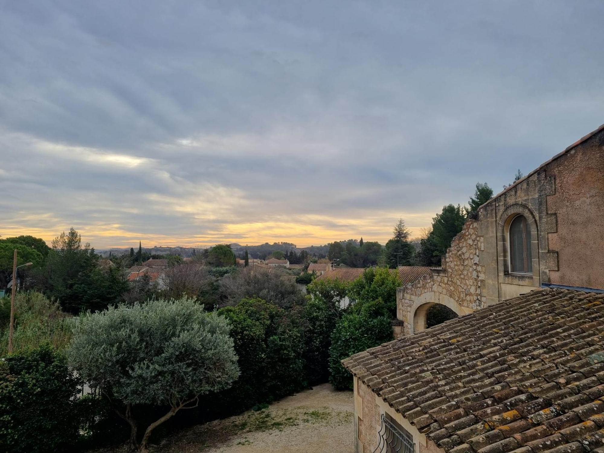 Les Garrigues De La Vallee Des Baux Paradou Eksteriør bilde